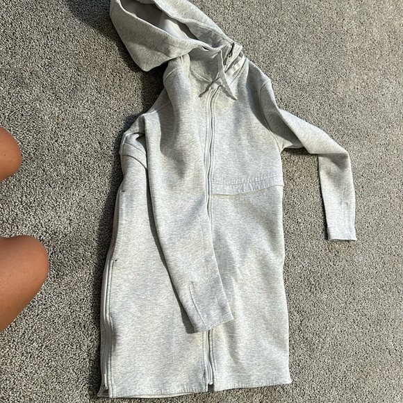 lululemon athletica Jackets & Blazers - Never worn lululemon jacket full zip.